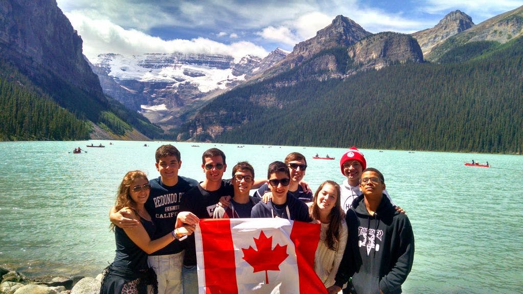 Lake Louise, todos aqui ja estao levantando a bandeira do Canada no coracao!